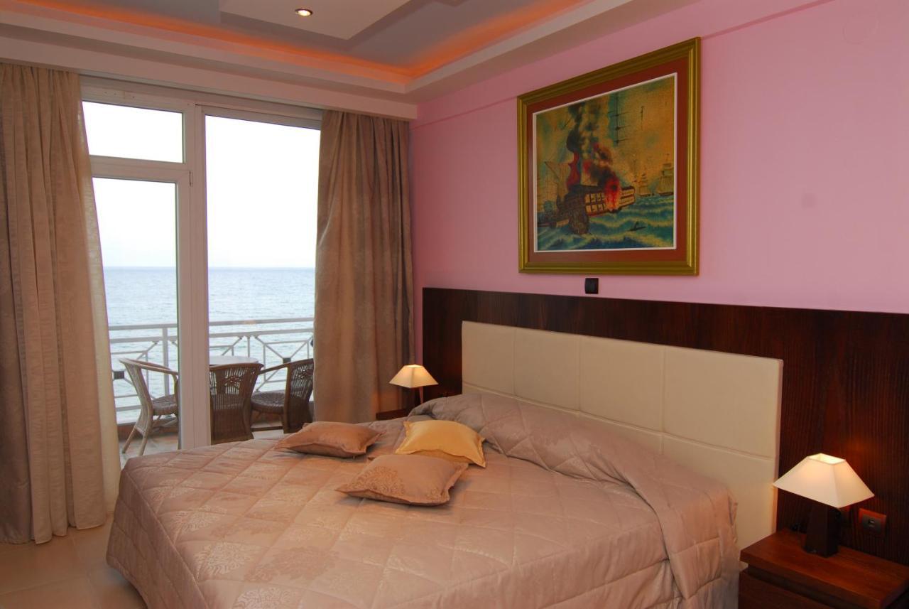 Panorama Hotel ปาราเลียกาเตอรีนิส ภายนอก รูปภาพ